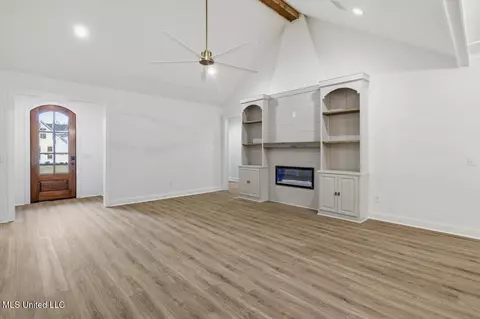 Living - 159 Bronson Bnd, Flowood, MS 39232 photo 3 of 5