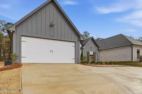 Exterior - 159 Bronson Bnd, Flowood, MS 39232 photo 3 of 5