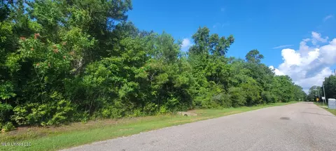233 Akoko St, Diamondhead, MS 39525 photo 5