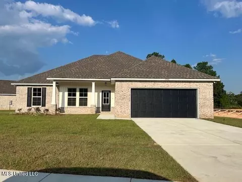 15242 High Point Dr, Gulfport, MS 39503