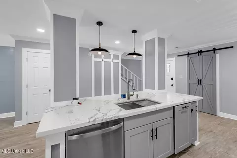 Kitchen - 280 Highpoint Dr, Diamondhead, MS 39525 photo 1 of 5