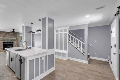 Entry Way - 280 Highpoint Dr, Diamondhead, MS 39525 photo 1 of 2