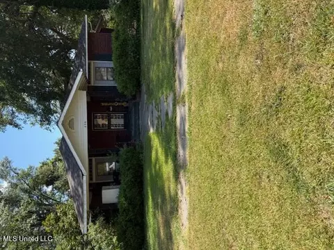 236 Maple Ave, Clarksdale, MS 38614