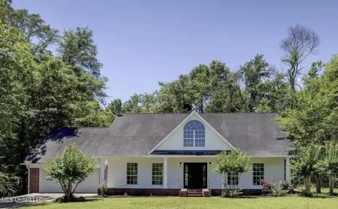 1890 Newton Conehatta Rd, Lawrence, MS 39336