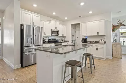 5367 Overland Dr, Biloxi, MS 39532 photo 10