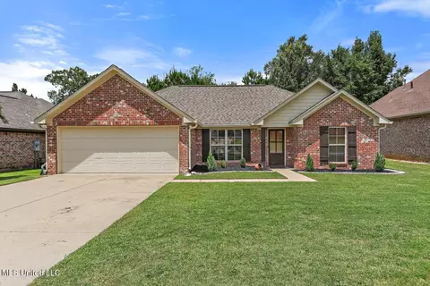 246 Greenfield Ridge Dr, Brandon, MS 39042