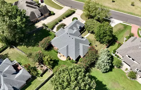 View/Area - 127 Dunleith Way, Clinton, MS 39056 photo 2 of 9