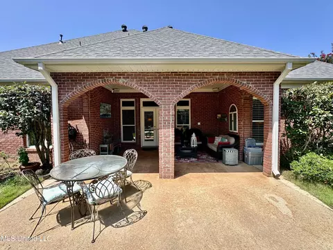Exterior - 127 Dunleith Way, Clinton, MS 39056 photo 7 of 17