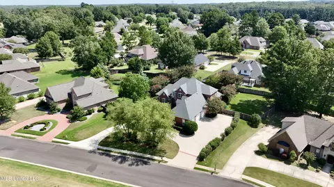 View/Area - 127 Dunleith Way, Clinton, MS 39056 photo 4 of 9