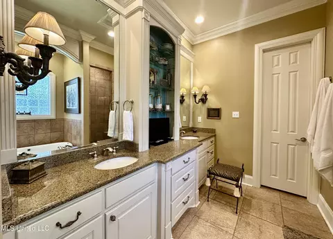 Bath - 127 Dunleith Way, Clinton, MS 39056 photo 8 of 11