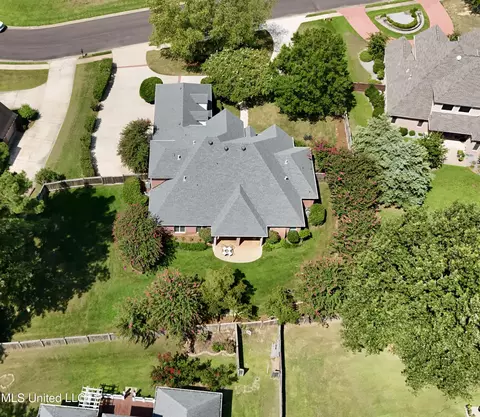 View/Area - 127 Dunleith Way, Clinton, MS 39056 photo 8 of 9