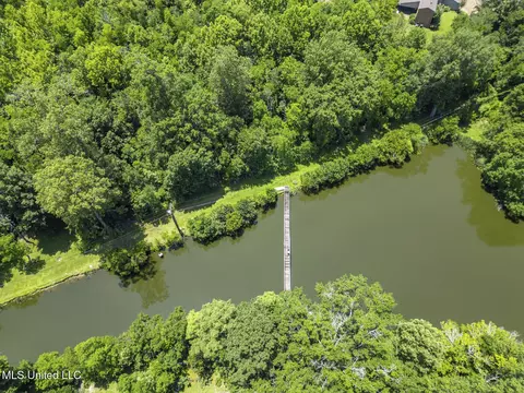 View/Area - 127 Winged Foot Cir, Jackson, MS 39211 photo 4 of 12