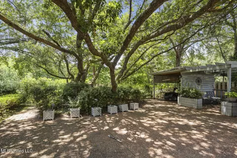 Exterior - 127 Winged Foot Cir, Jackson, MS 39211 photo 17 of 17