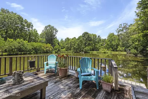 Exterior - 127 Winged Foot Cir, Jackson, MS 39211 photo 14 of 17