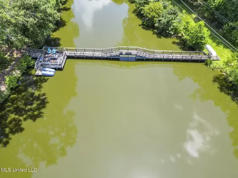 View/Area - 127 Winged Foot Cir, Jackson, MS 39211 photo 9 of 12