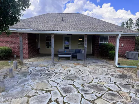 Other - 616 Shadowridge Dr, Brandon, MS 39047 photo 1 of 5