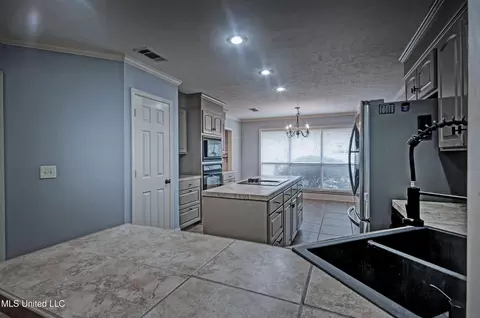 106 Bay Pointe Pl, Brandon, MS 39047 photo 17