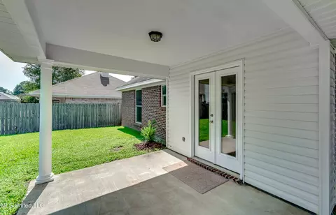 Exterior - 625 Briars Bnd, Brandon, MS 39042 photo 14 of 15