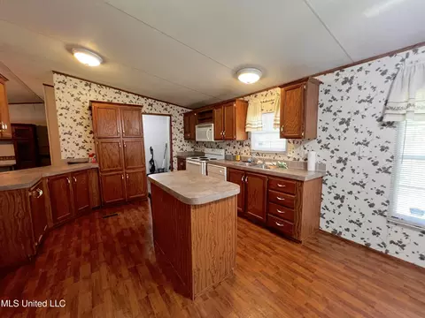 7511 Midway Rd, Raymond, MS 39154 photo 12