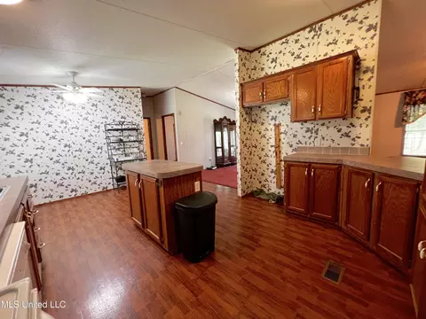 7511 Midway Rd, Raymond, MS 39154 photo 14