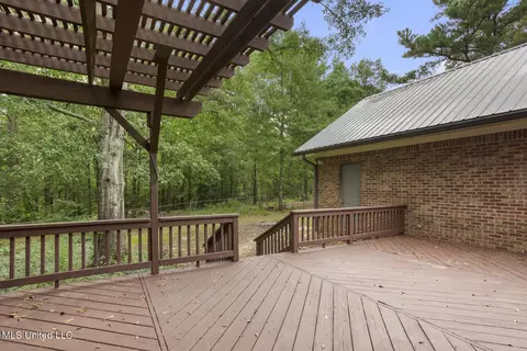 Exterior - 1629 Kimbell Rd, Terry, MS 39170 photo 5 of 12