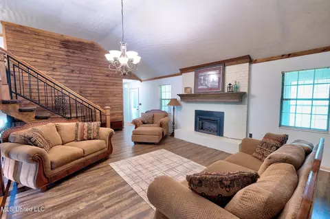 Living - 3953 Standing Pine Rd, Carthage, MS 39051 photo 3 of 3