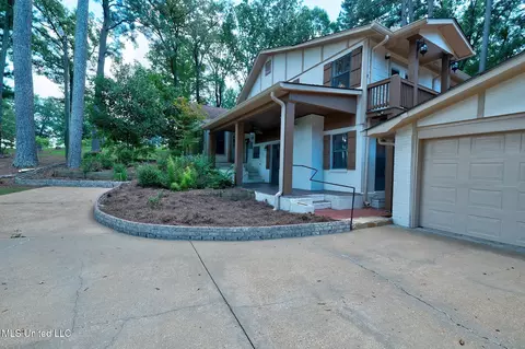 Exterior - 3953 Standing Pine Rd, Carthage, MS 39051 photo 2 of 11