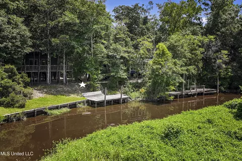 13005 Lamey Bridge Rd, Biloxi, MS 39532