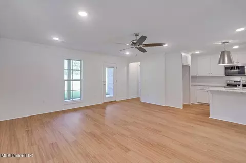 Living - 274 Morrison Rd, Florence, MS 39073 photo 1 of 5