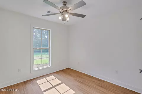 Bedroom - 274 Morrison Rd, Florence, MS 39073 photo 2 of 3