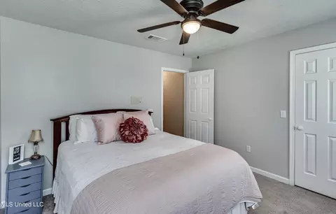 Bedroom - 556 Cliffview Dr, Brandon, MS 39047 photo 11 of 11