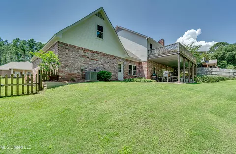 Other - 556 Cliffview Dr, Brandon, MS 39047 photo 1 of 9