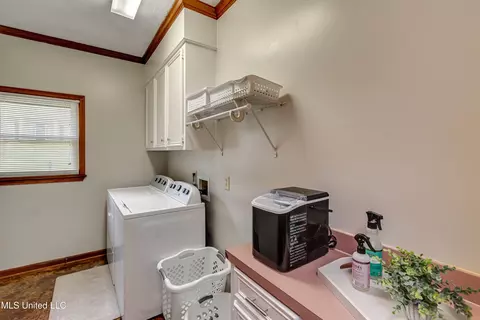 Other - 556 Cliffview Dr, Brandon, MS 39047 photo 6 of 9