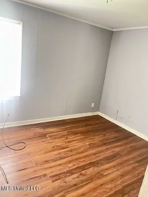 1034 Dorgan St, Jackson, MS 39204 photo 3