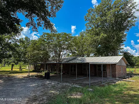 Exterior - 101 Tyler Ln, Sledge, MS 38670 photo 4 of 12