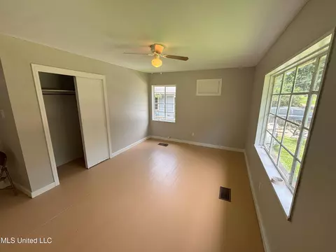 Bedroom - 335 Cummins St, Jackson, MS 39204 photo 3 of 4