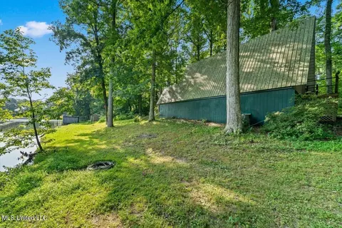 Exterior - 5210 Waikiki Cv, Hernando, MS 38632 photo 7 of 7