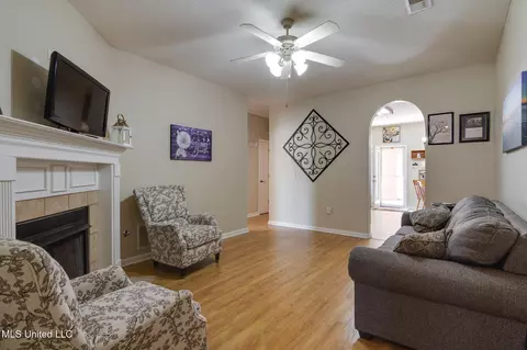 952 Martin Cir, Hernando, MS 38632 photo 9