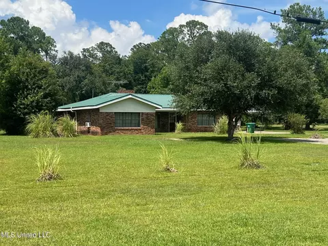 5332 Highway 90, Bay Saint Louis, MS 39520