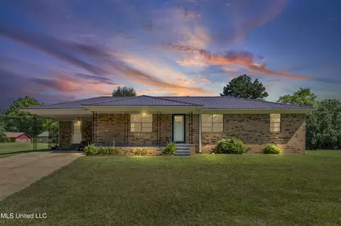 455 Hill Street St, Holly Springs, MS 38635
