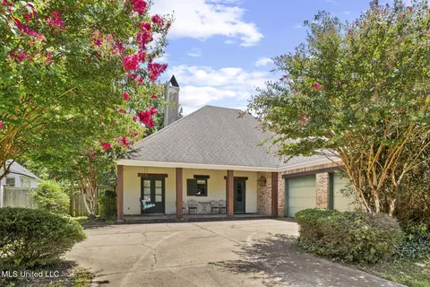 11 Pear Orchard Park, Jackson, MS 39211