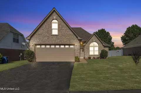 Exterior - 7232 Maple Grove Rd, Olive Branch, MS 38654 photo 2 of 5
