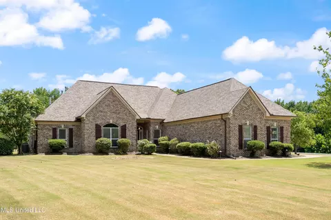 5838 Slocum Trl, Hernando, MS 38632 photo 2