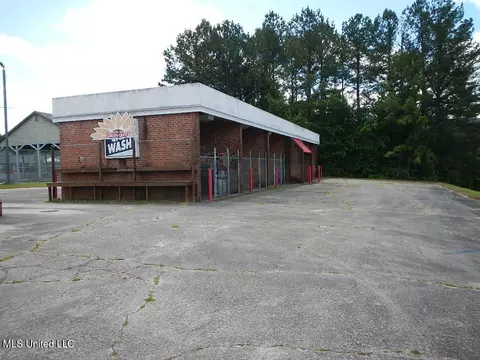 3321 N Hills St, Meridian, MS 39305