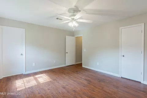 Bedroom - 5232 Old Byram Rd, Byram, MS 39272 photo 1 of 4