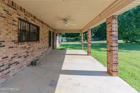 Exterior - 5232 Old Byram Rd, Byram, MS 39272 photo 12 of 18
