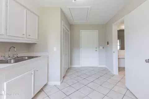 Other - 5232 Old Byram Rd, Byram, MS 39272 photo 5 of 21