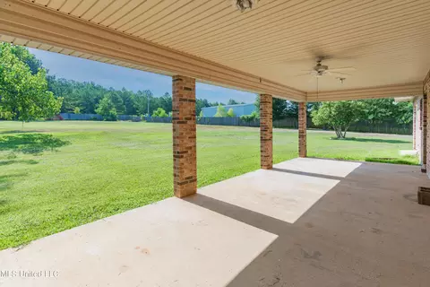 Exterior - 5232 Old Byram Rd, Byram, MS 39272 photo 10 of 18
