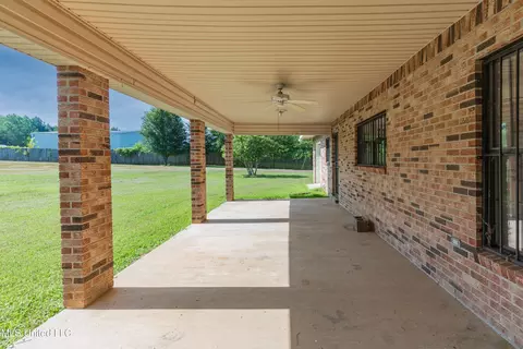 Exterior - 5232 Old Byram Rd, Byram, MS 39272 photo 11 of 18
