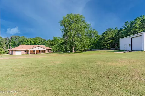 Exterior - 5232 Old Byram Rd, Byram, MS 39272 photo 17 of 18